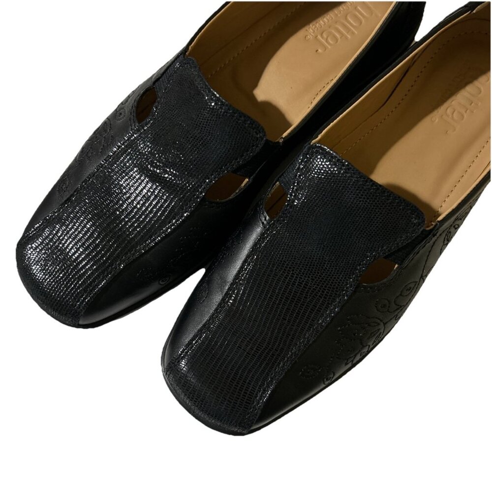 Hotter Slip On Shoes Flats Calypso Size 8.5 Black Leather Comfort Floral New - Picture 7 of 8